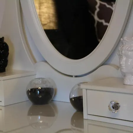 La Corte Della Regina 카타니아