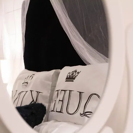 La Corte Della Regina Catania