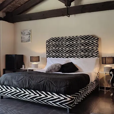 La Corte Della Regina * 카타니아